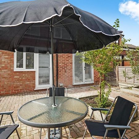 Boutique Heathrow Studio'S - Parking - Garden Leilighet Harmondsworth Eksteriør bilde