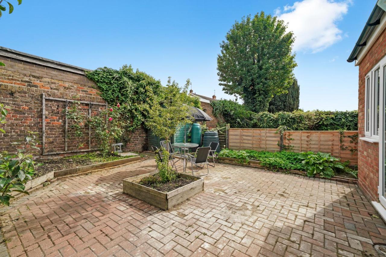 Boutique Heathrow Studio'S - Parking - Garden Leilighet Harmondsworth Eksteriør bilde