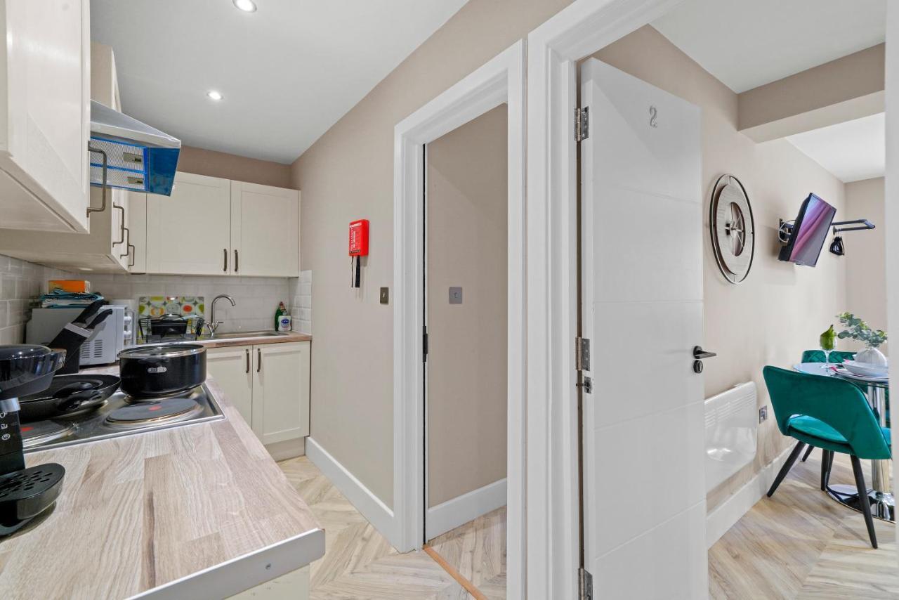 Boutique Heathrow Studio'S - Parking - Garden Leilighet Harmondsworth Eksteriør bilde
