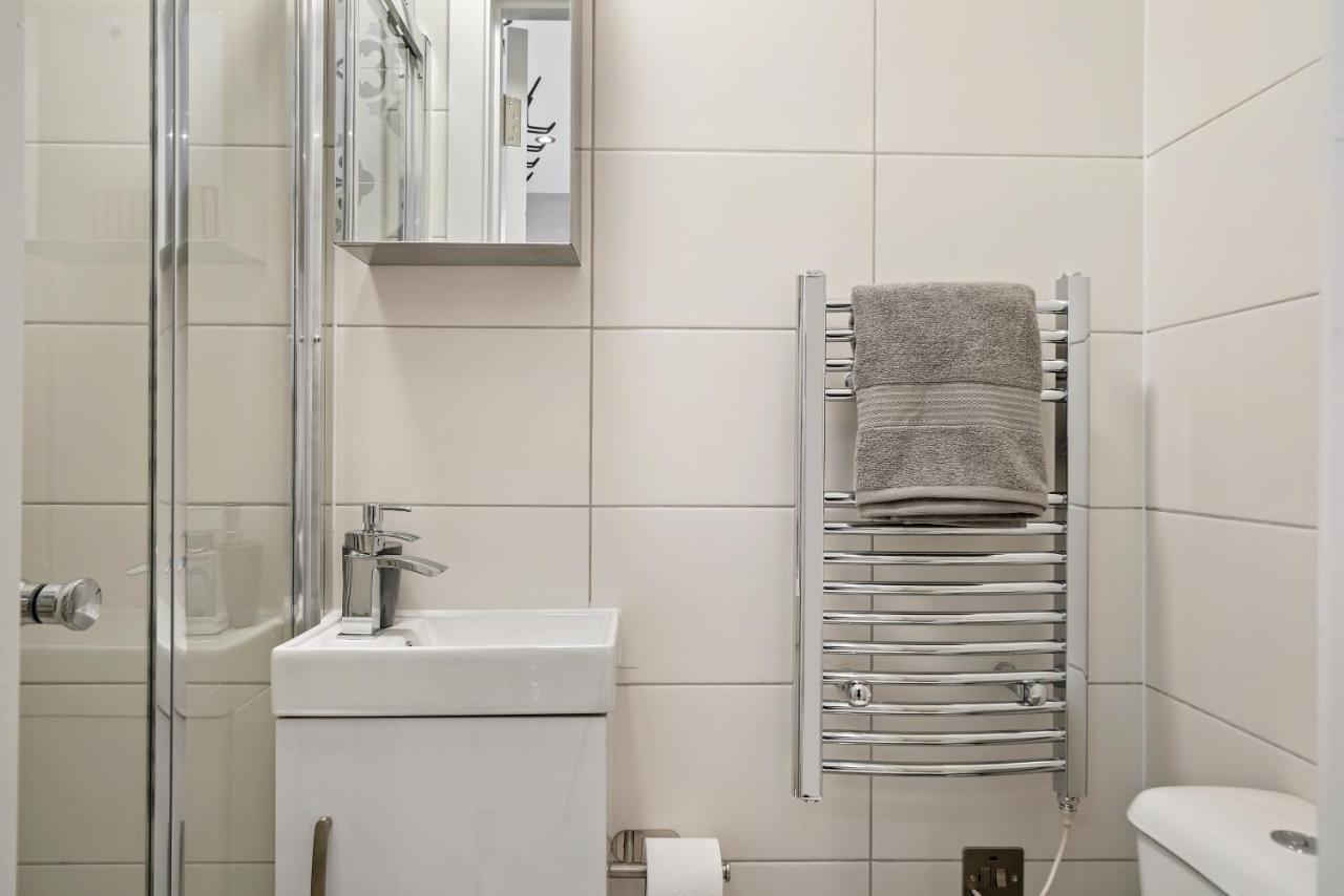 Boutique Heathrow Studio'S - Parking - Garden Leilighet Harmondsworth Eksteriør bilde