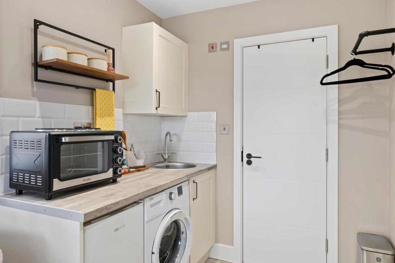Boutique Heathrow Studio'S - Parking - Garden Leilighet Harmondsworth Eksteriør bilde